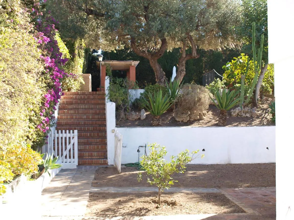 Acogedora Y Amplia Villa Con Piscina Málaga Vakantiehuis