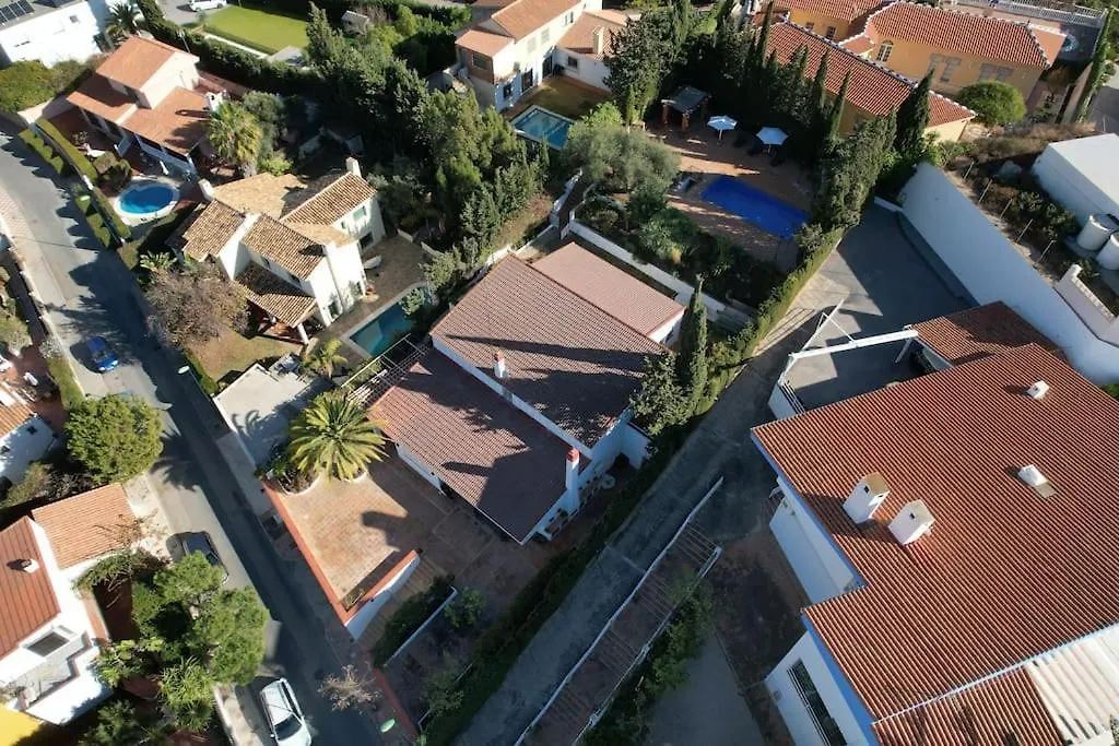 Acogedora Y Amplia Villa Con Piscina Malaga Holiday home